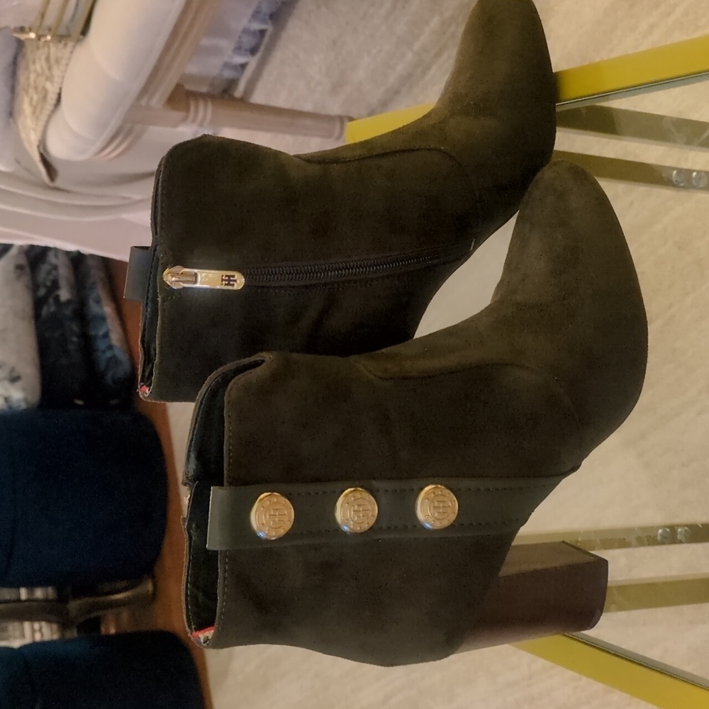 Green Suede Ankle Booties -Excellent Condition